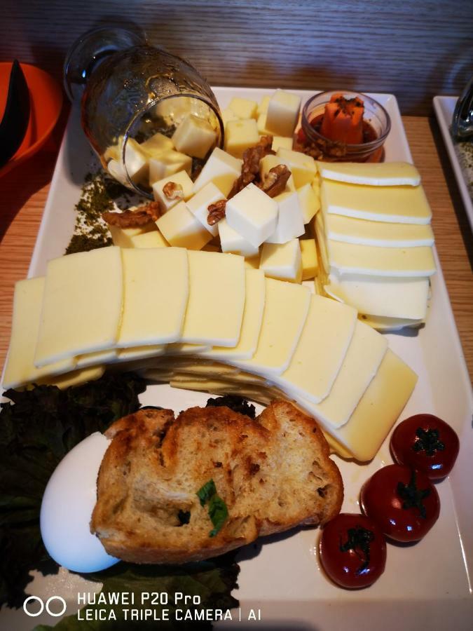 马尔马里斯城市酒店 外观 照片